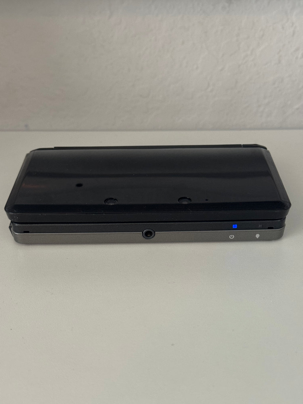 Nintendo 3DS (Old Model)
